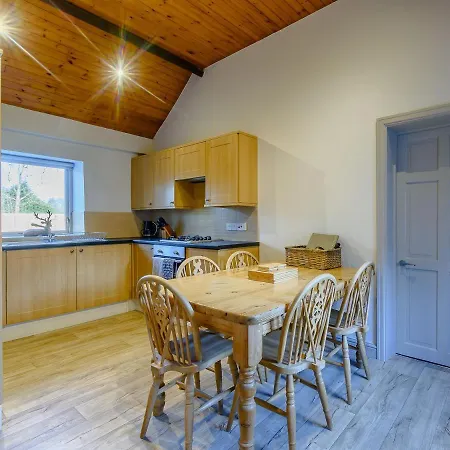 Chestnut - Ids * Filey