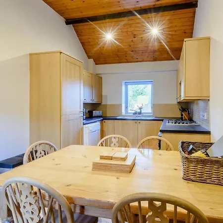 Chestnut - Ids Filey